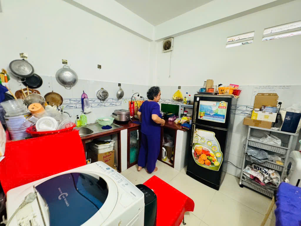 NHÀ 2 MẶT TIỀN - XE HƠI ĐỖ CỬA - Đ. HUỲNH TẤN PHÁT - NHỈNH 6 TỶ